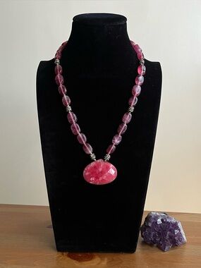 Talbots pink art glass beaded necklace - jewelry